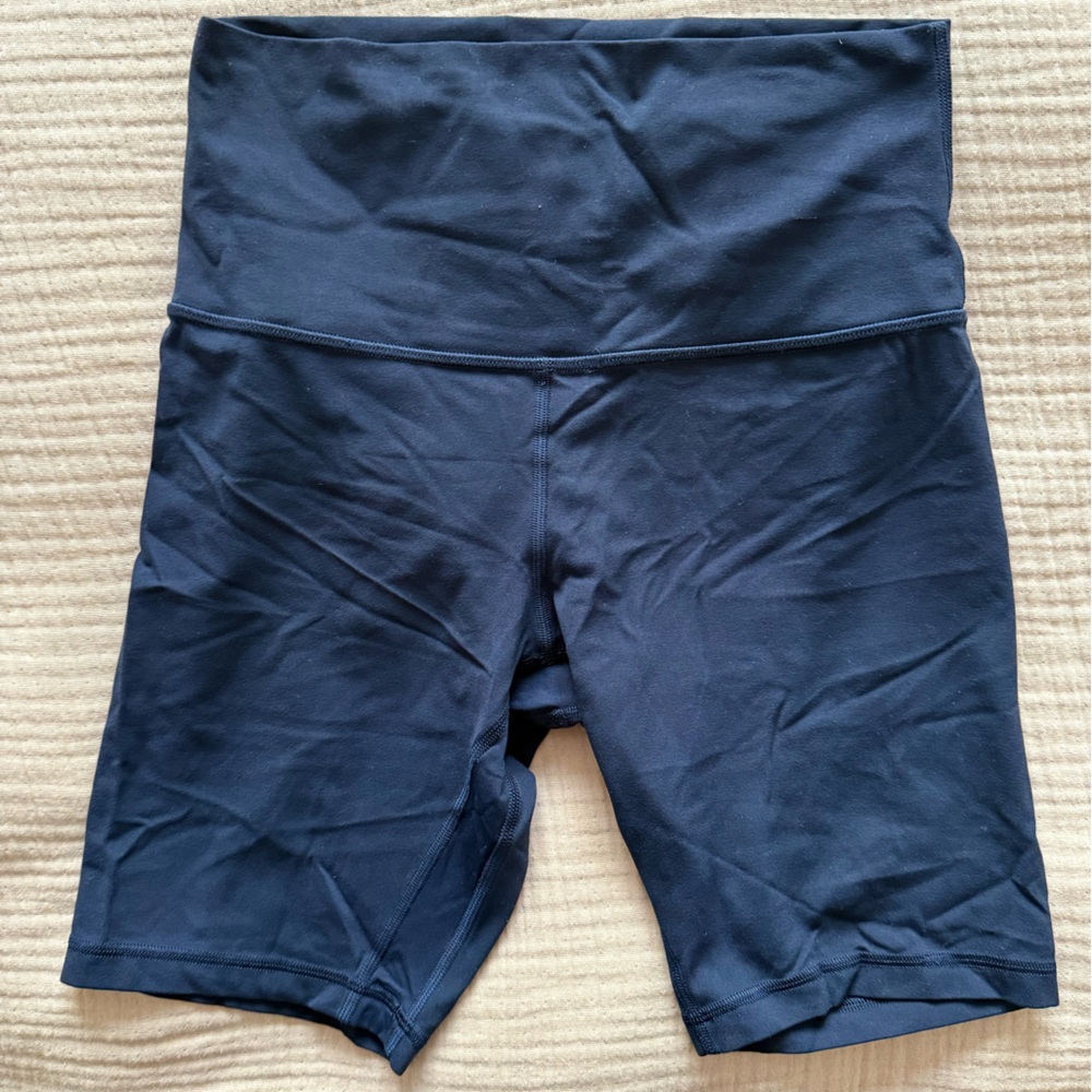 Lululemon 6” inseam align biker short